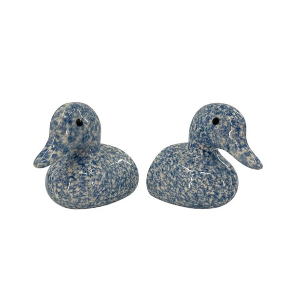 Set Of Two Blue & White Ceramic Duck Bookends With Felt Bottoms Sponge paint - Picture 1 of 7